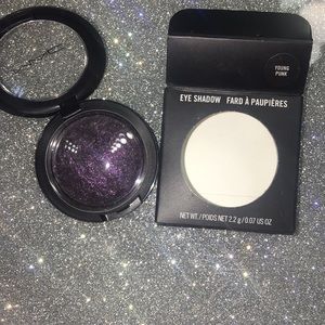 COPY - MAC mineral eyeshadow young punk